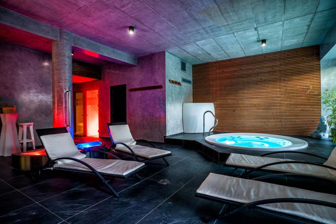 Hotel Narodni Dum *