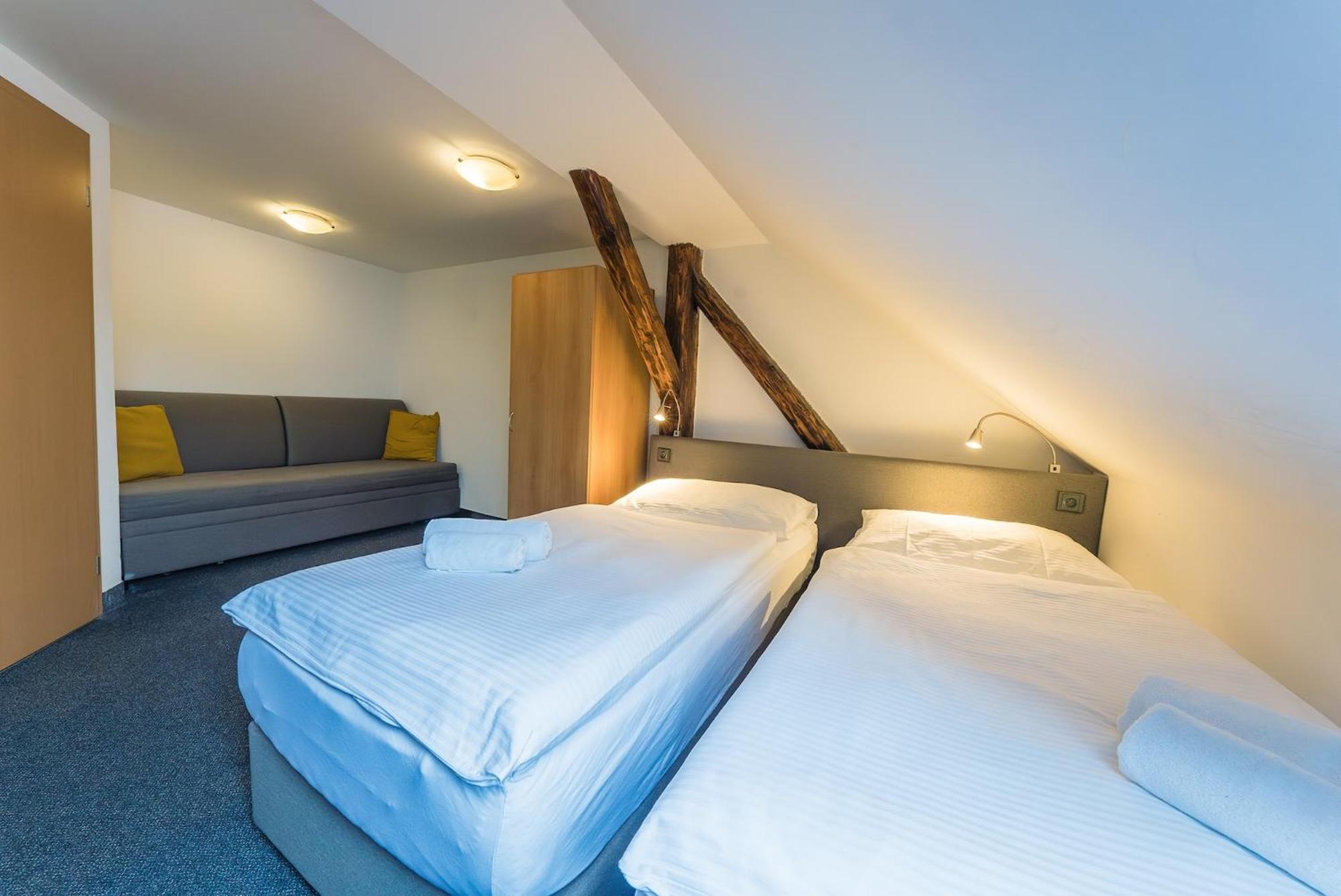Národní Dům Podbořany Hotel *